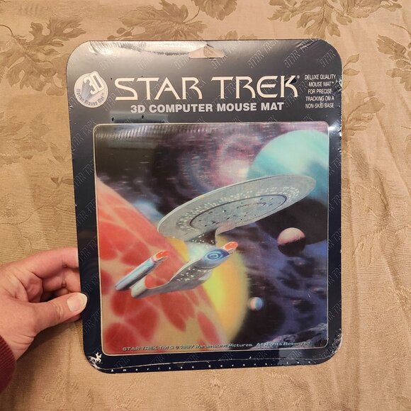 Star Trek 1999 Enterprise 3D Computer Mouse Mat, New In Box! - Picture 1 of 5